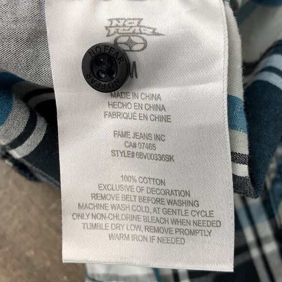 No Fear Mens Button Down Shirt Medium Casual Pockets Short Sleeve Cotton Flannel - Picture 8 of 11